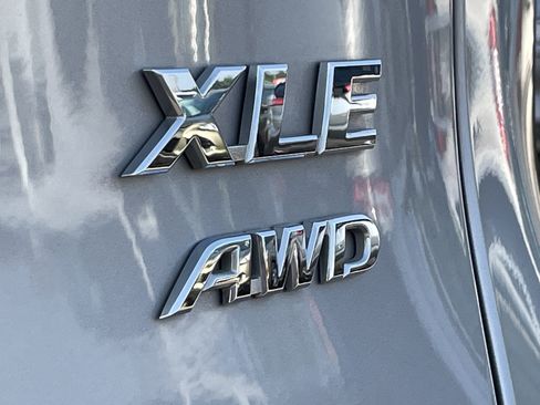 Used 2024 Toyota RAV4 XLE w/ Convenience Package AWD/4WD image 9