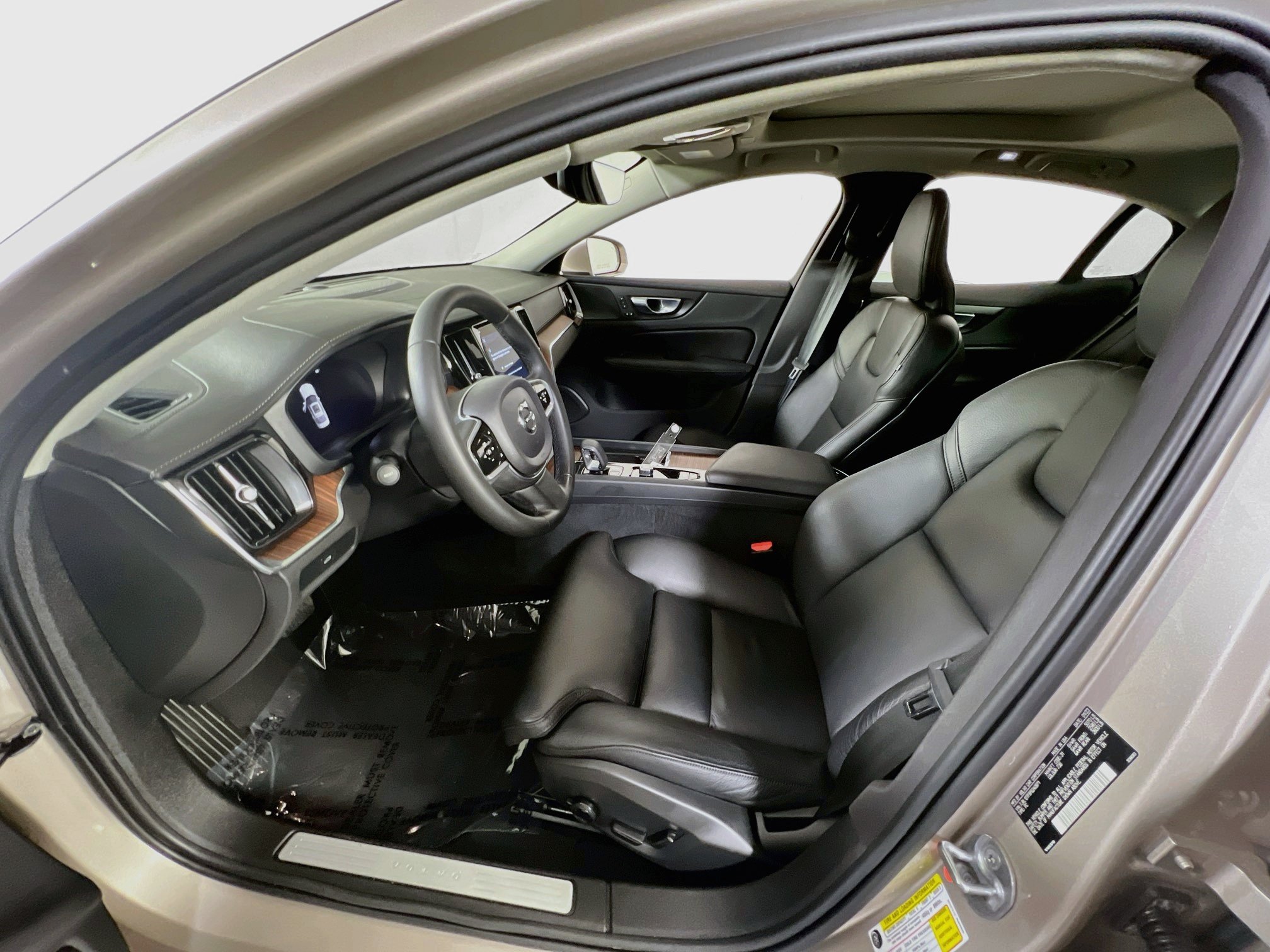 Used 2023 Volvo S60 B5 Ultimate AWD/4WD image 21