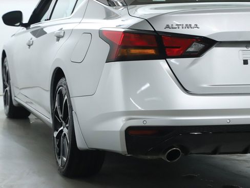 Used 2024 Nissan Altima 2.5 SR w/ SR Premium Package image 47