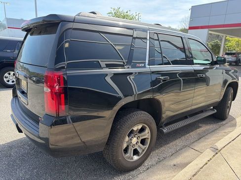 Used 2016 Chevrolet Tahoe LT w/ Luxury Package AWD/4WD image 3