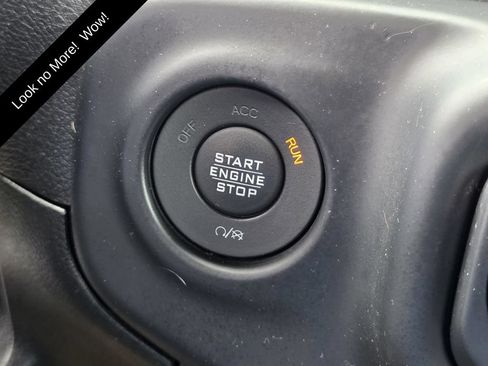 Used 2019 Jeep Wrangler Unlimited Rubicon AWD/4WD image 22