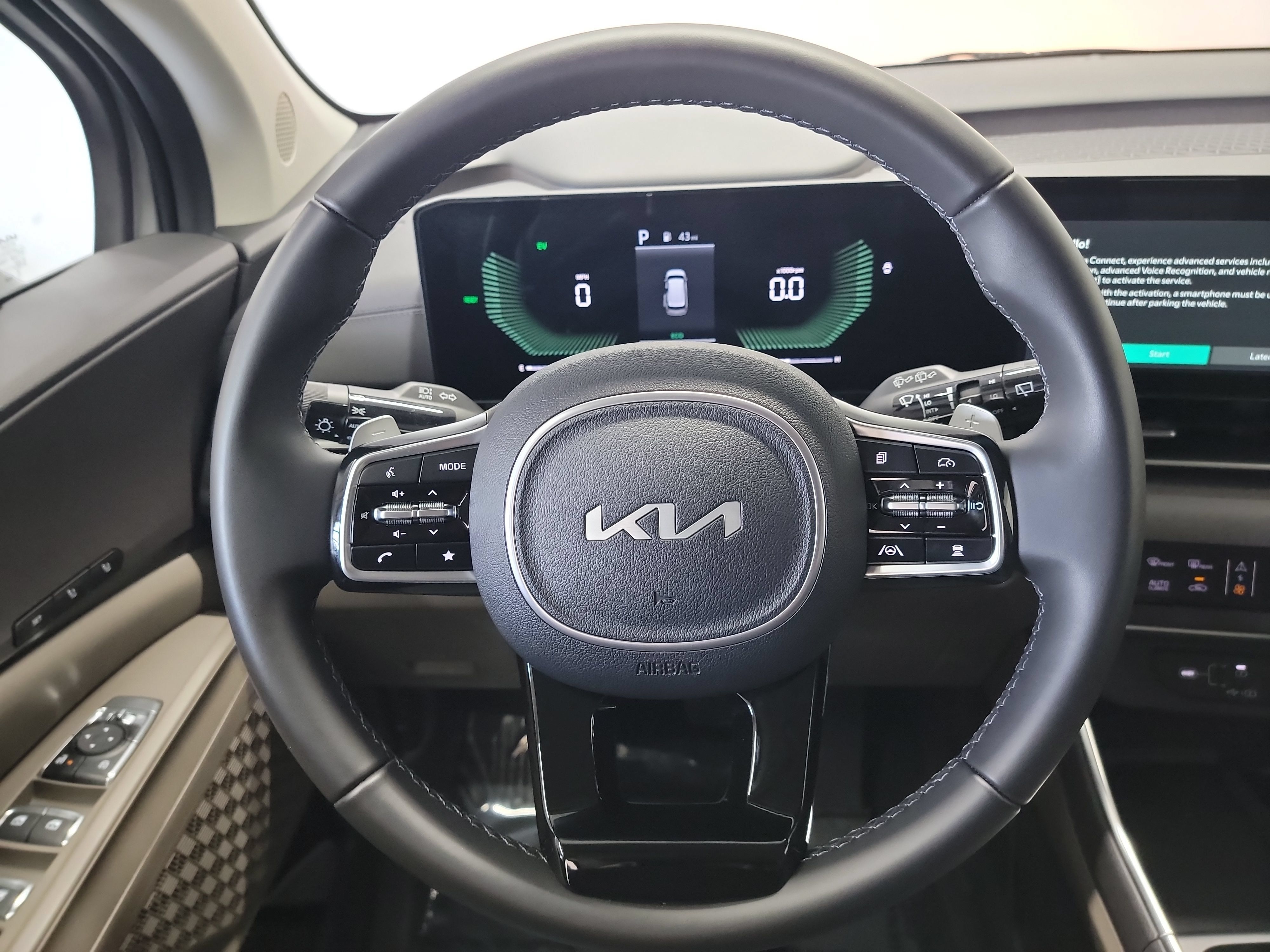 Used 2026 Kia Carnival EX FWD image 17