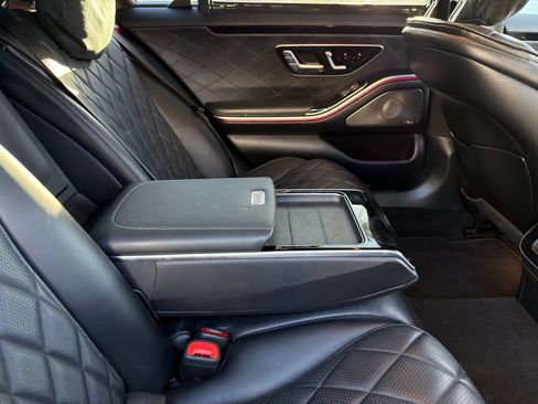 Used 2022 Mercedes-Benz S 580 4MATIC Sedan image 39
