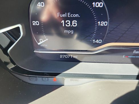 Certified 2024 GMC Yukon Denali image 24