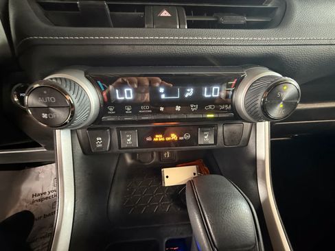 Used 2024 Toyota RAV4 XLE w/ Convenience Package AWD/4WD image 17