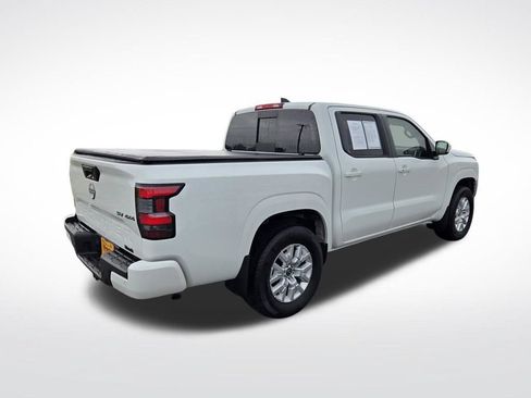 Used 2023 Nissan Frontier SV w/ SV Convenience Package AWD/4WD image 3
