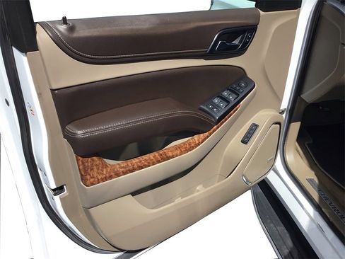 Used 2019 Chevrolet Tahoe Premier image 20