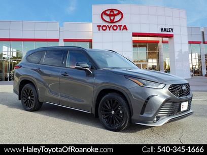 Certified 2023 Toyota Highlander XSE