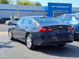 Used 2025 Chevrolet Malibu LT image 2
