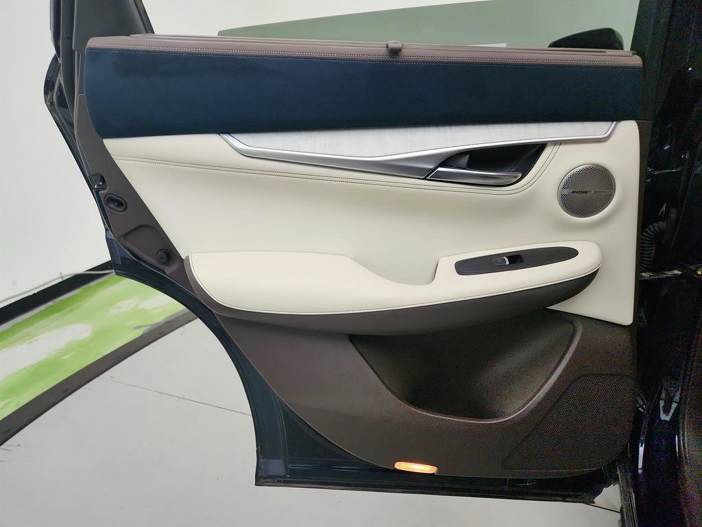 Used 2019 INFINITI QX50 Essential w/ Sensory Package FWD image 25