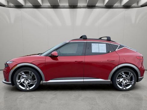 Used 2023 Genesis GV60 Performance AWD/4WD image 2