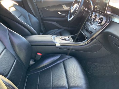 Used 2018 Mercedes-Benz GLC 300 image 13