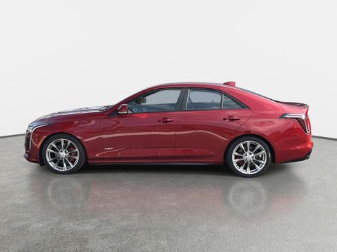 Used 2022 Cadillac CT4 V w/ Technology Package image 6