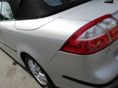 Used 2007 Saab 9-3 2.0T w/ Premium Audio Pkg FWD image 5