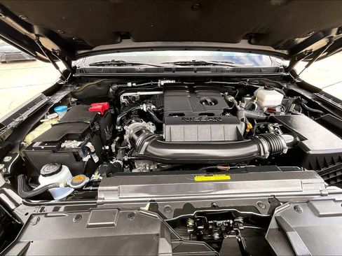 Used 2026 Nissan Frontier PRO-4X AWD/4WD image 30