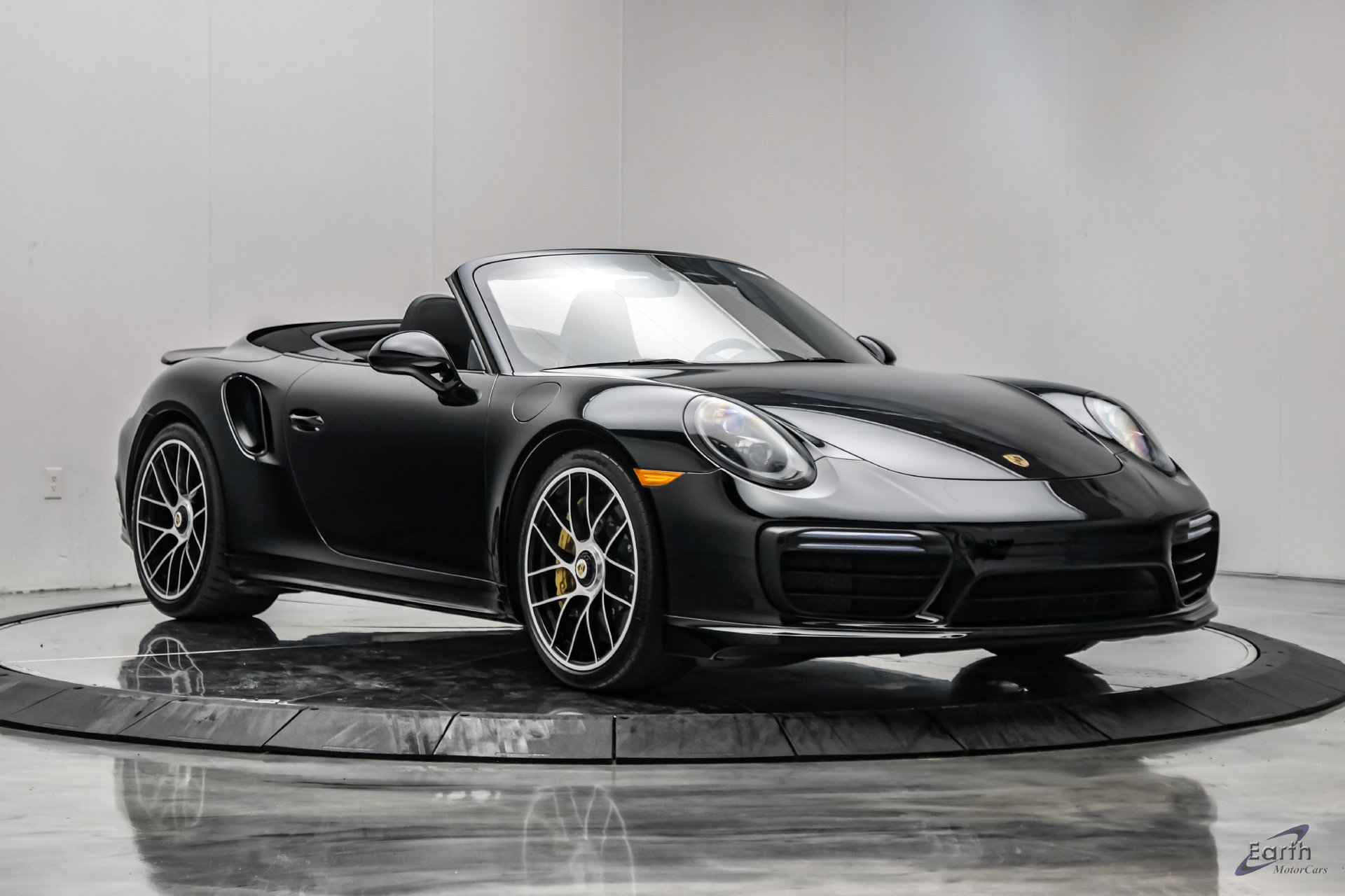 Used 2019 Porsche 911 Turbo S AWD/4WD image 29