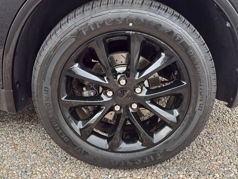 Used 2017 Dodge Durango R/T w/ Blacktop Package RWD image 46