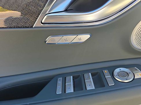 New 2026 Genesis GV80 3.5T e-SC image 16