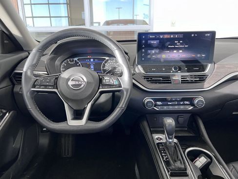 Used 2023 Nissan Altima 2.5 SL image 6