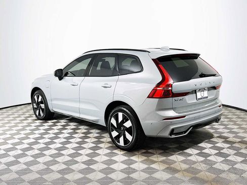 Used 2025 Volvo XC60 T8 Plus w/ Protection Package Premier image 5