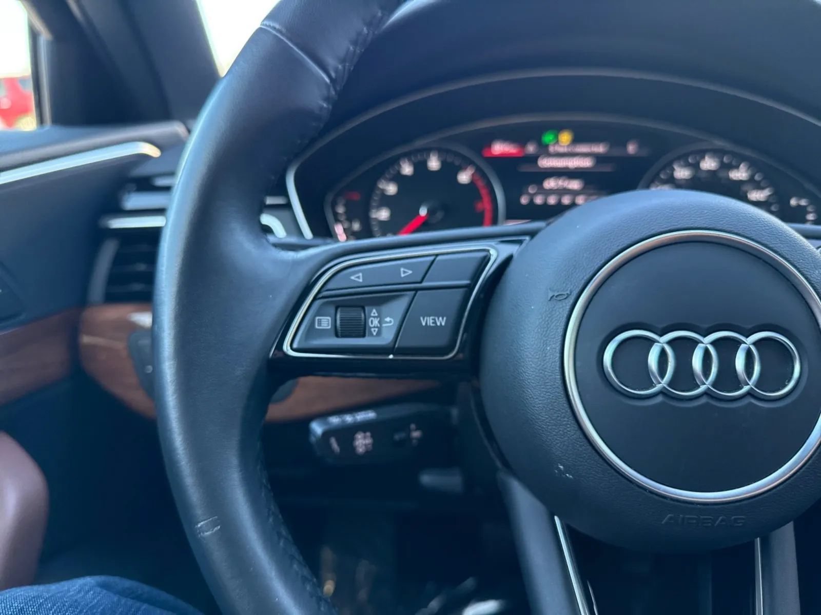Used 2023 Audi A4 2.0T Premium w/ Convenience Package AWD/4WD image 19