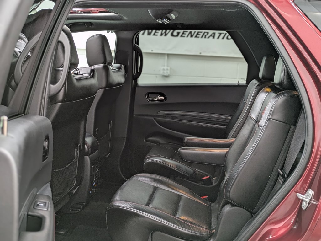 Used 2022 Dodge Durango R/T w/ Blacktop Package AWD/4WD image 17