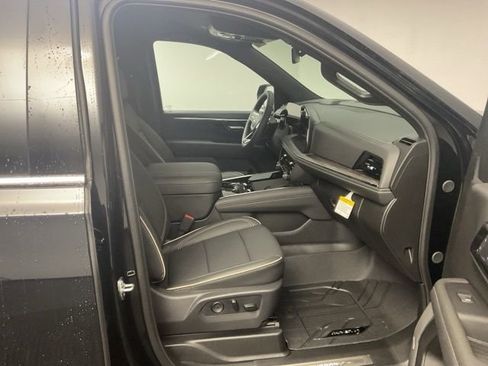 New 2026 Chevrolet Suburban Premier w/ LPO, Illumination Package image 25