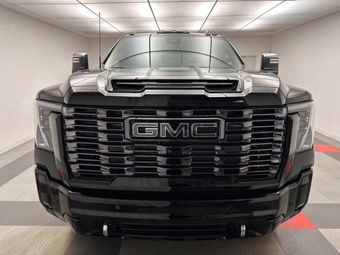 New 2026 GMC Sierra 2500 Denali Ultimate w/ Max Trailering Package image 2