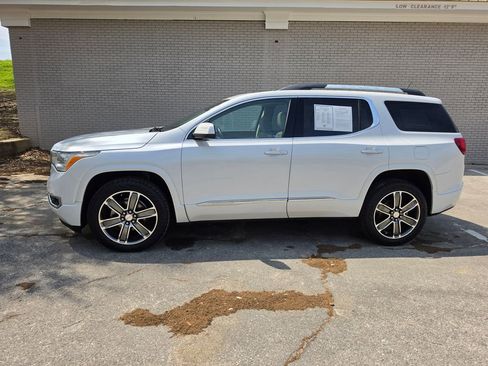 Used 2019 GMC Acadia Denali w/ Technology Package image 23