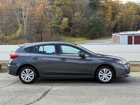 Used 2018 Subaru Impreza 2.0i image 3