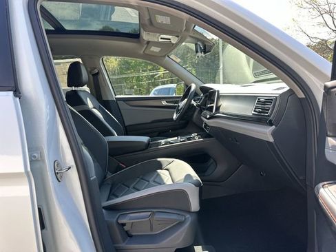 New 2026 Volkswagen Atlas Peak Edition AWD/4WD image 29