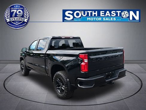 Used 2021 Chevrolet Silverado 1500 Custom Trail Boss AWD/4WD image 5