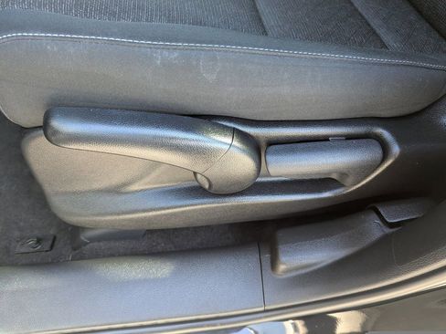 Used 2023 Honda Ridgeline Sport image 17