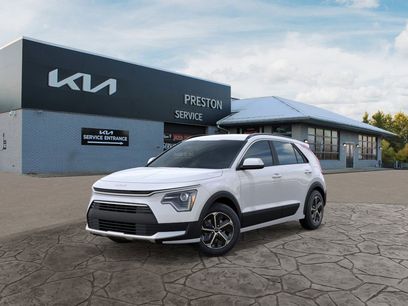 New 2025 Kia Niro LX