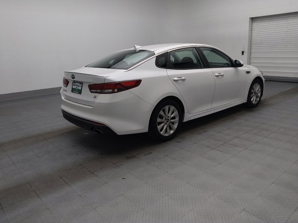 Used 2018 Kia Optima S FWD image 10