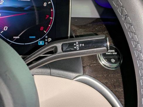 New 2026 Mercedes-Benz GLC 300 image 12