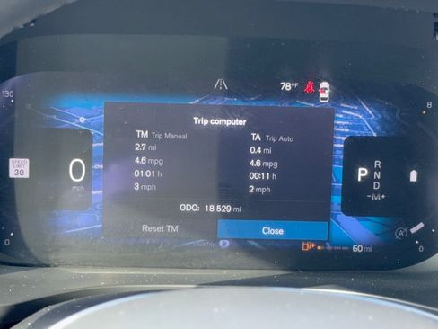 Used 2024 Volvo XC60 B5 Plus AWD/4WD image 26