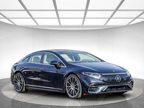 Certified 2022 Mercedes-Benz EQS 580 580 image 5