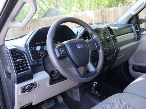 Used 2019 Ford F350 XL AWD/4WD image 15