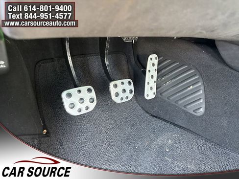 Used 2006 Pontiac GTO image 9