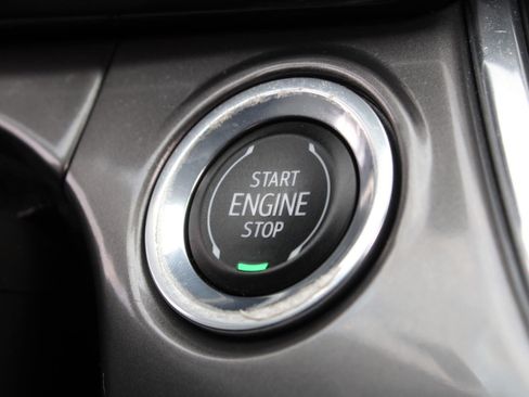 Used 2024 Chevrolet Trax ACTIV w/ Sunroof Package FWD image 15