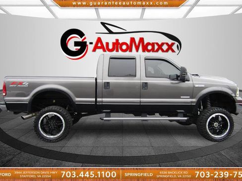 Used 2005 Ford F250 Lariat image 4