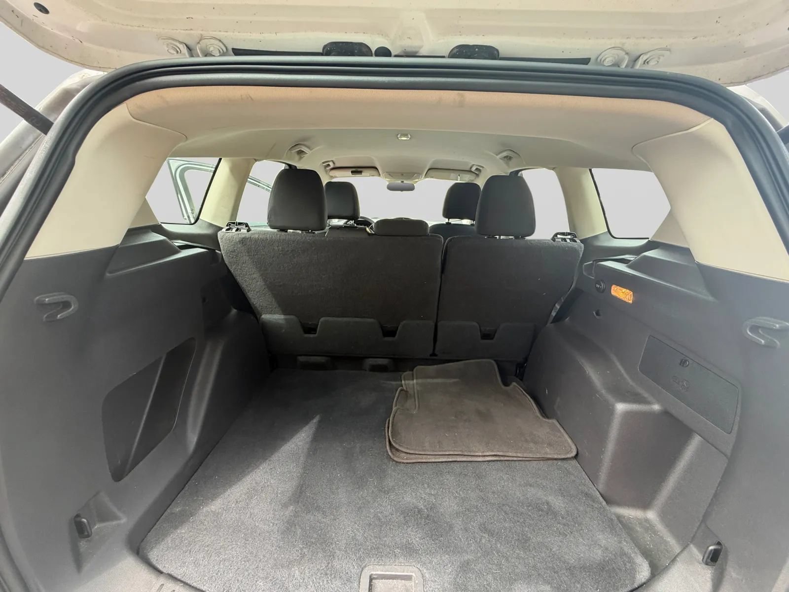 Used 2016 Ford Escape S FWD image 19