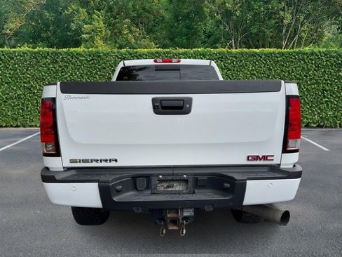 Used 2013 GMC Sierra 2500 Denali w/ Suspension Package, Off-Road image 8