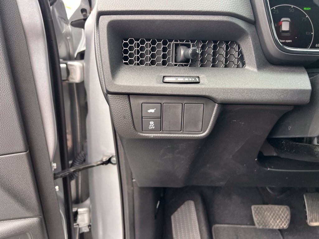 Used 2025 Honda CR-V Sport-L image 16