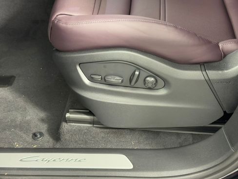 Certified 2026 Porsche Cayenne Coupe AWD/4WD image 16