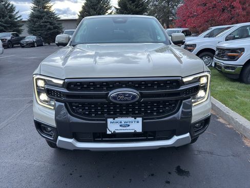 New 2025 Ford Ranger Lariat w/ FX4 Off-Road Package image 2