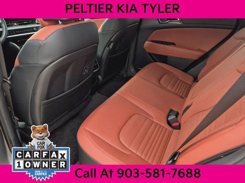 Certified 2025 Kia Sportage SX Prestige AWD/4WD image 28