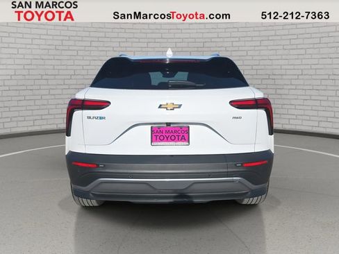 Used 2024 Chevrolet Blazer EV LT image 6