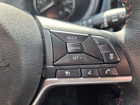 Used 2024 Nissan Kicks SR w/ Exterior Package FWD image 30